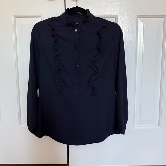 Like new Ann Taylor Ruffle Blouse - Picture 2 of 5